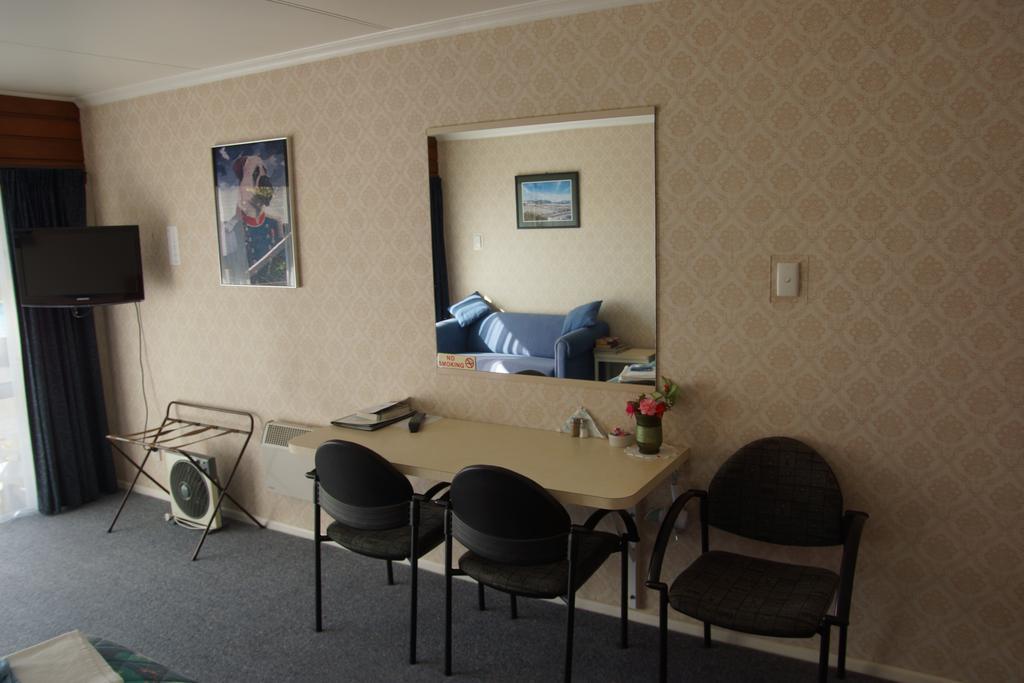 Panorama Motel Levin Room photo