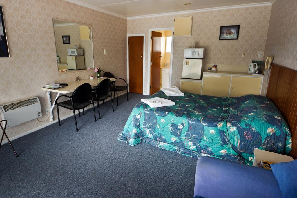 Panorama Motel Levin Room photo