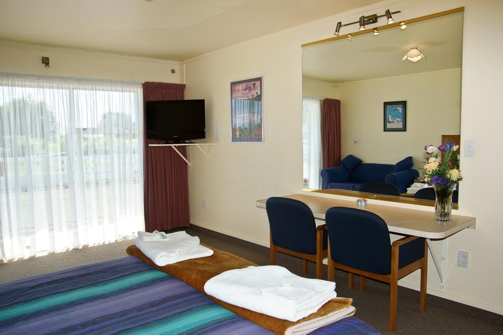 Panorama Motel Levin Room photo